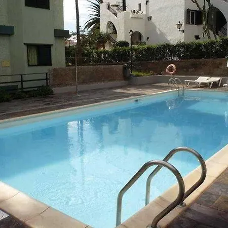 Africana Hotel