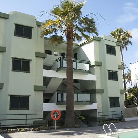 Africana Hotell